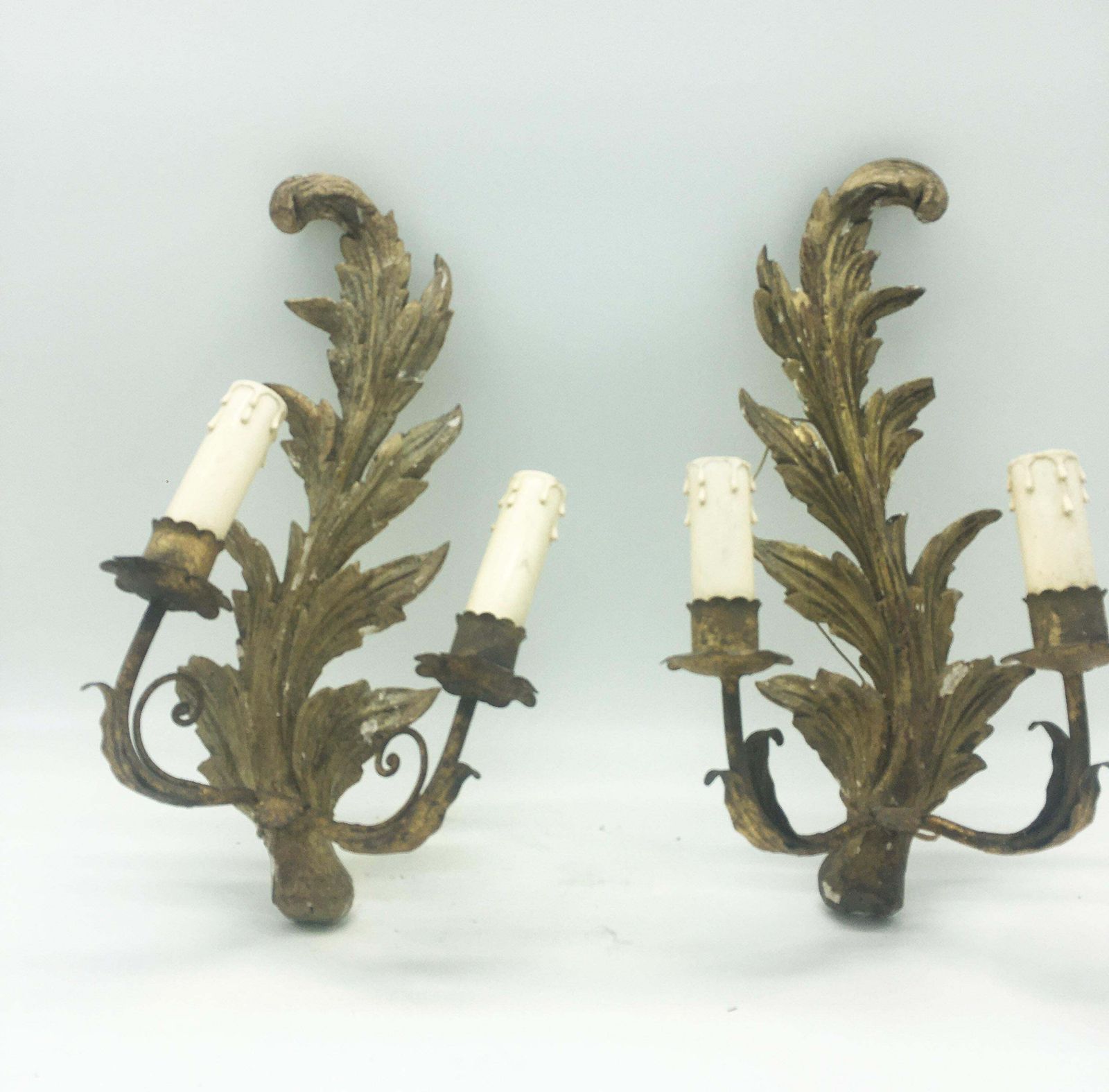 Exceptional Pair Of Italian Giltwood Wall Appliques photo furniture