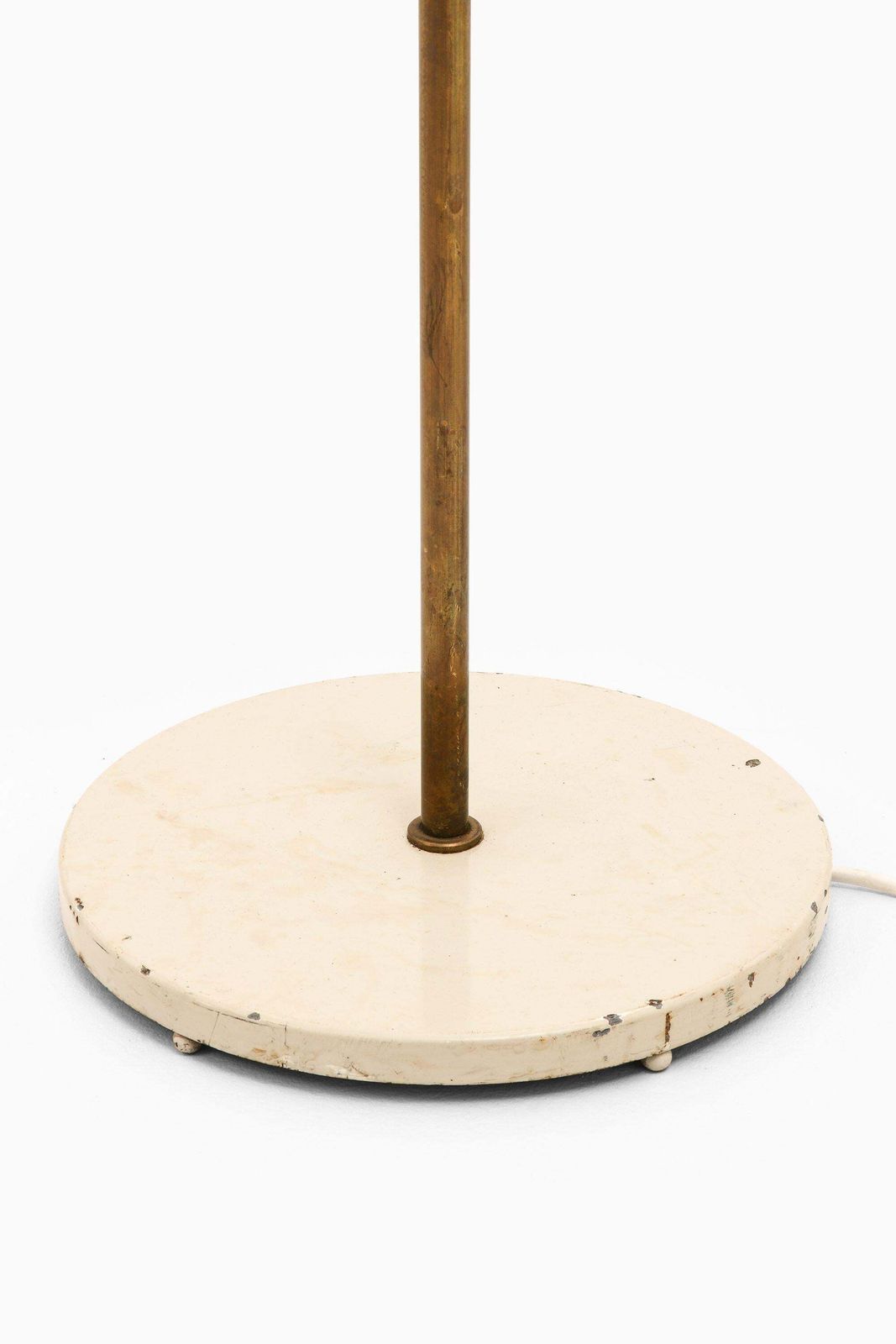 Early Floor Lamp In Brass And Lacquered Metal By Arne Jacobsen, 1950's photo 5524.0