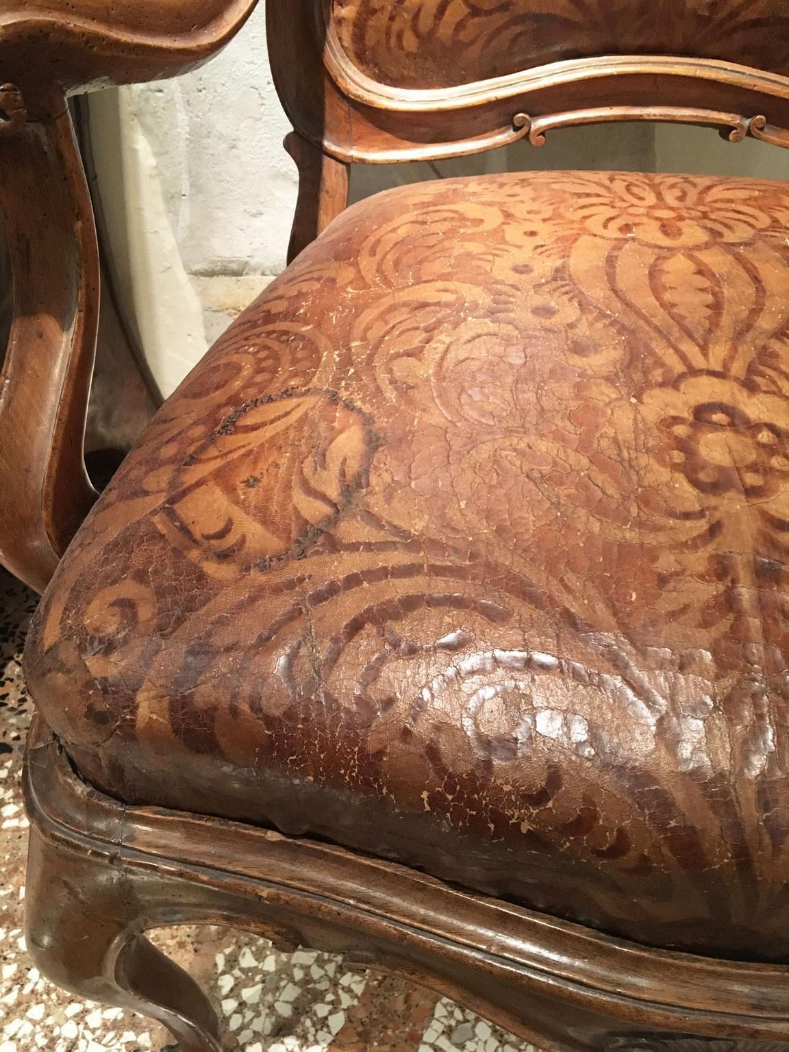 38244.0 1750 Venezia Pair Of Armchairs In Carved Walnut Original Embossed Leather Covers photo