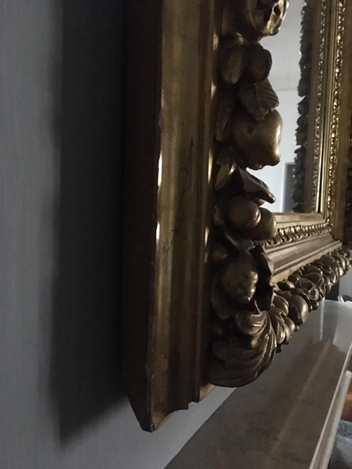 photo vinterior Italy Mid 18th Century Baroque Mirror With Carved Giltwood Frame