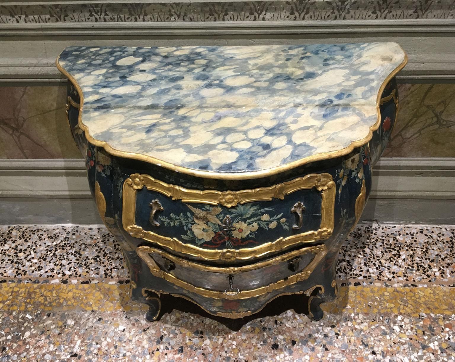 1750 Venezia Italy Wooden Green Lacquered Commode With Fantasy Birds And Flowers photo for sale
