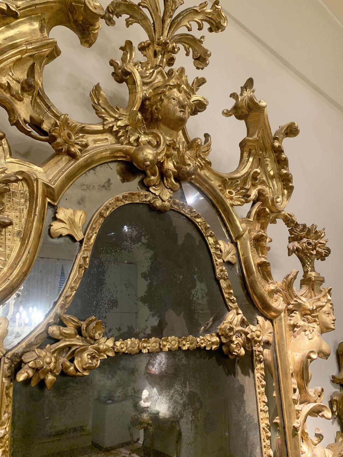 55241.0 Italy Early 18th Century Barocco Giltwood And Carved Fireplace Mirror photo