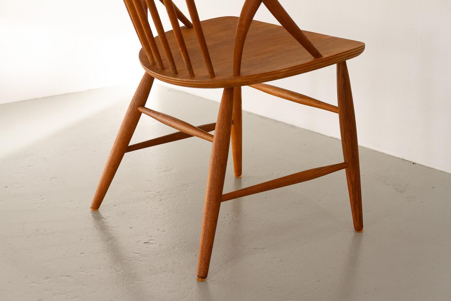 807.0 Danish Modern Armchair Iw2 In Oak By Illum Wikkelsø, 1960s. photo