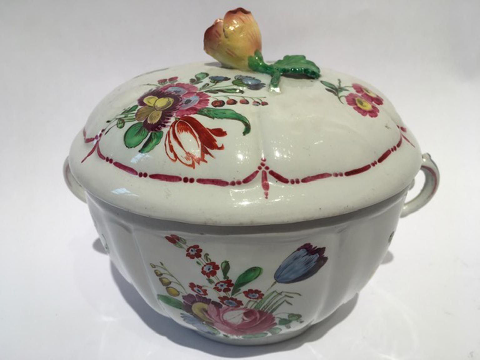 photo for sale Italy 18th Century Richard Ginori Porcelain Covered Cup Or Sugar Bowl