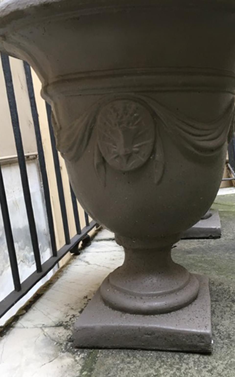 photo furniture Pair Of Italian Neoclassical Style Stone Paste Gardens Urns Hand Paint Mud Color