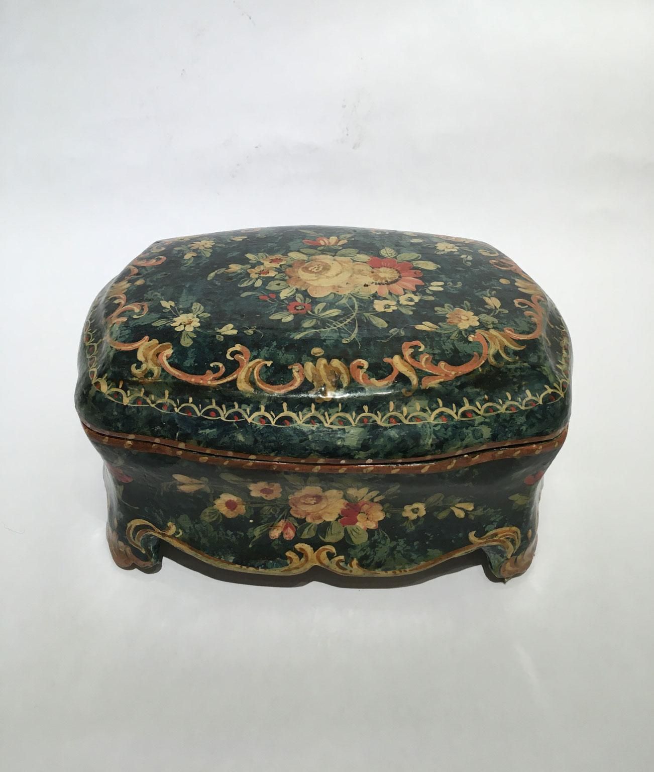 1750 Venezia Italy Green Lacquered Wooden Box Jewelry Case And Floral Decoration photo furniture