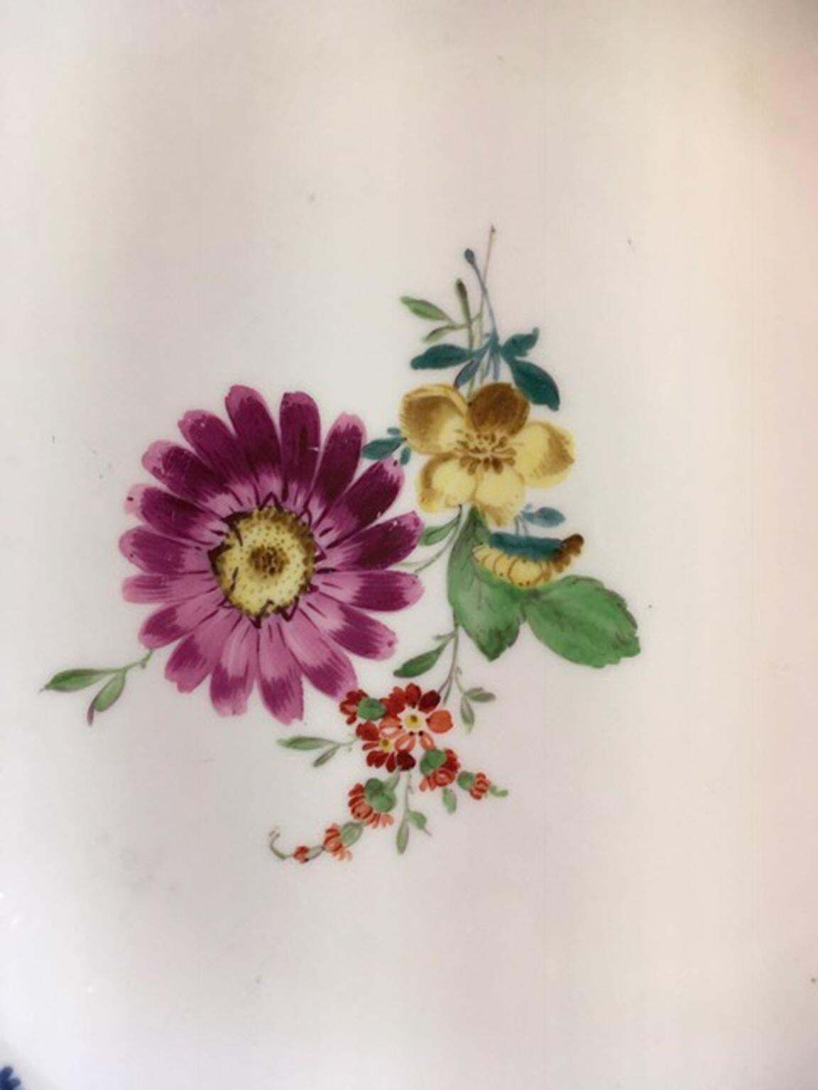 photo furniture 18th Century Meissen Set 12 Baroque Porcelain Dining Dishes With Floral Decor