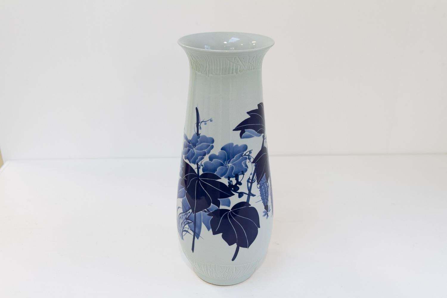 Chinese Blue And White Porcelain Vase, 1970s. photo furniture