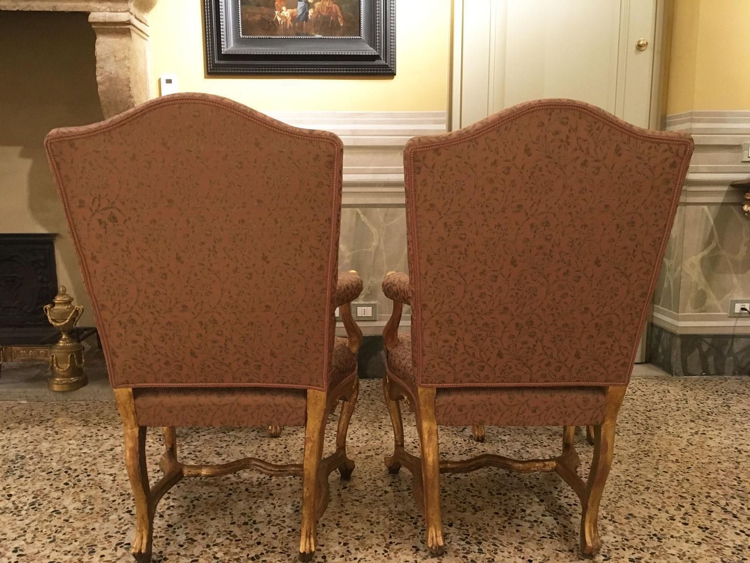 photo furniture Venezia Italy Early 18th Century Set 5 Rococo Carved Giltwood Armchairs