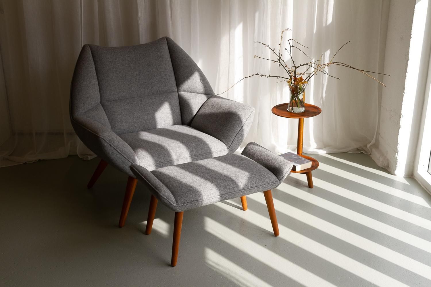 photo vintage Danish Modern Easy Chair And Stool Model 12 By Kurt østervig, 2010s.