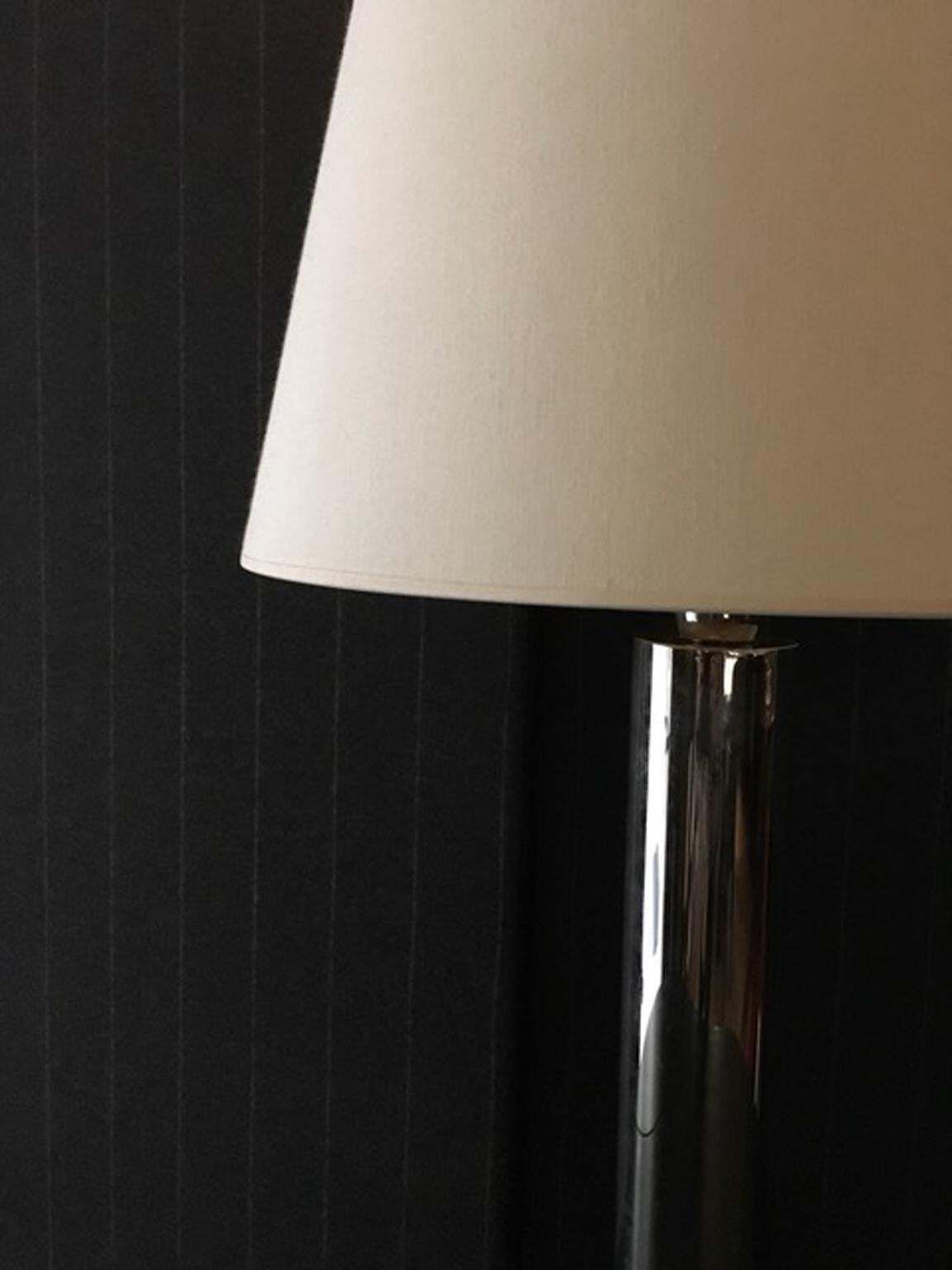 Contemporary Metal Chrome Italian Vintage Modern Minimalist Style Table Lamp photo for sale