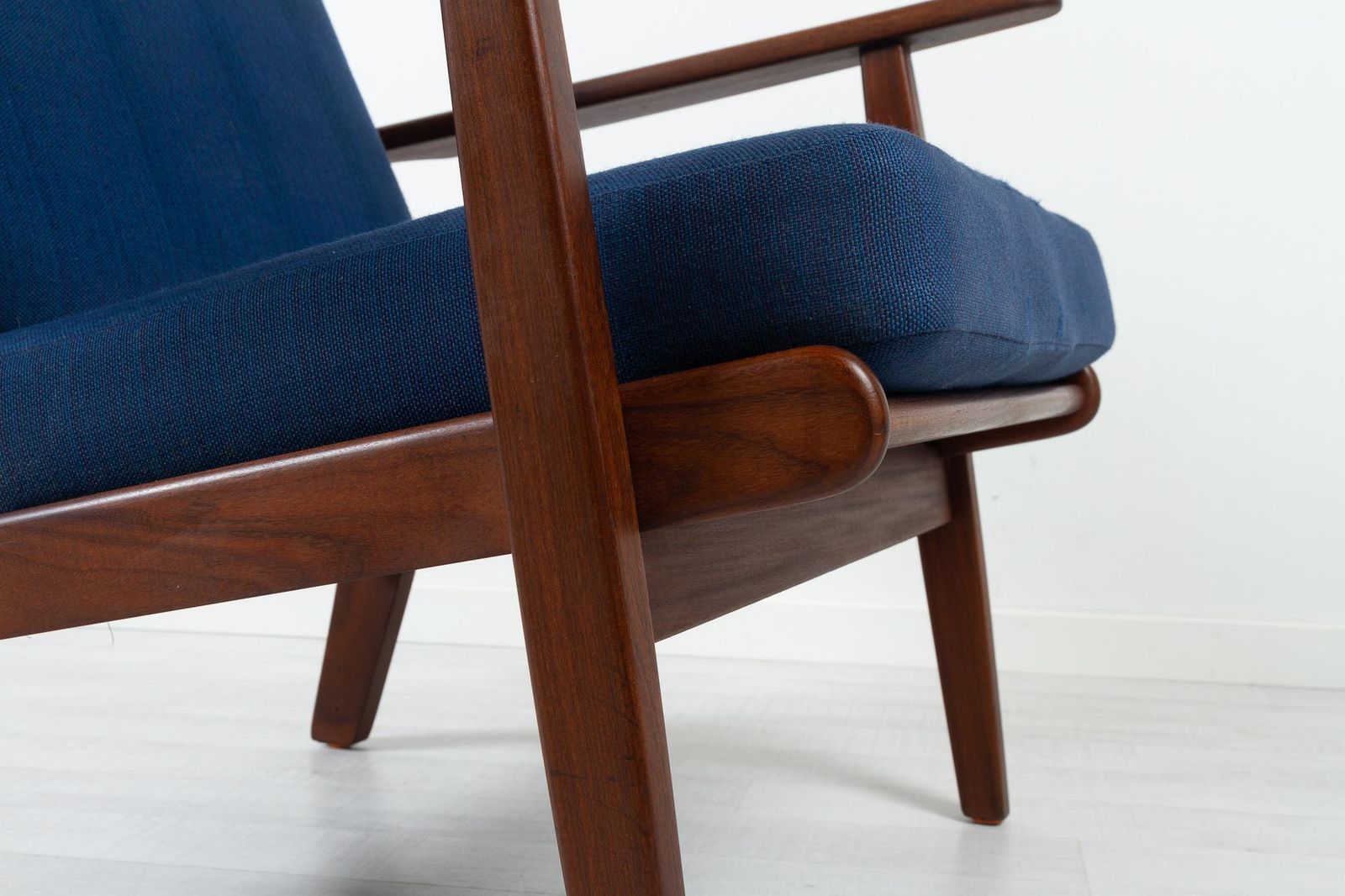 Vintage Danish Lounge Chair By Aage Pedersen For Getama, 1960s photo Furniture