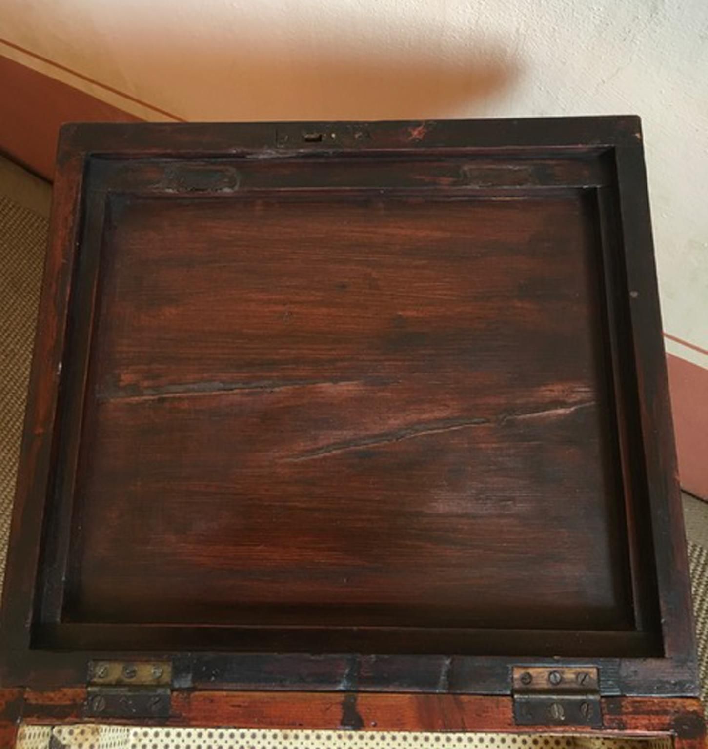 Italy Early 19th Century Regency Walnut Inlaid Side Table photo for sale