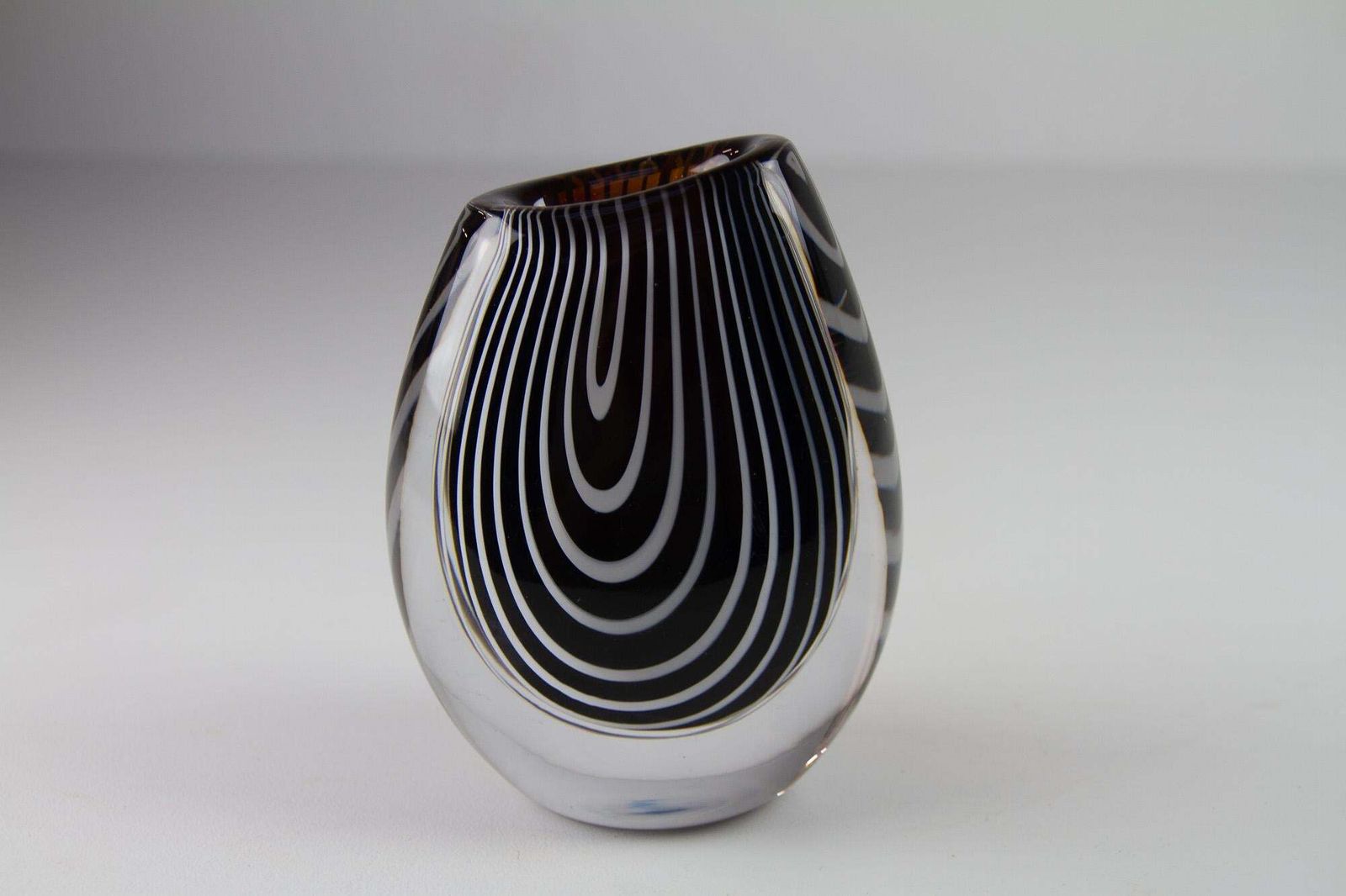 Kosta "Zebra" Glass Vase By Vicke Lindstrand, 1950s. photo for sale