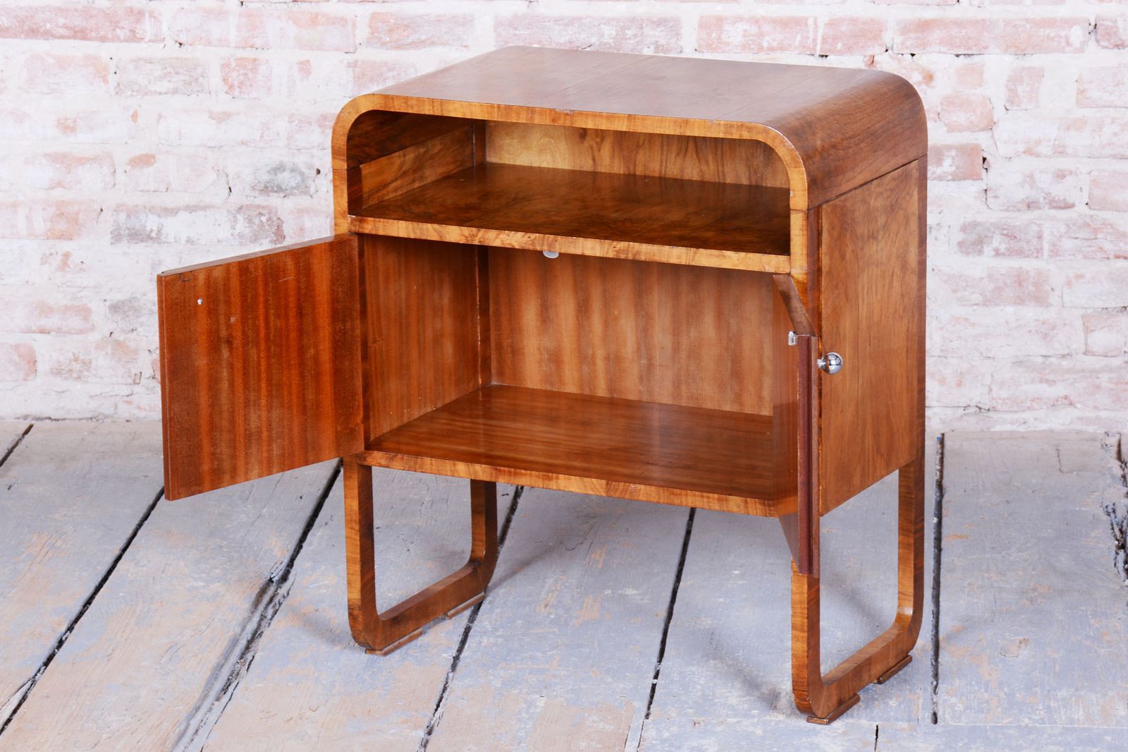 photo vinterior Restored Art Deco Cabinet, Walnut, Veneer, Revived Polish, Czech, 1920s