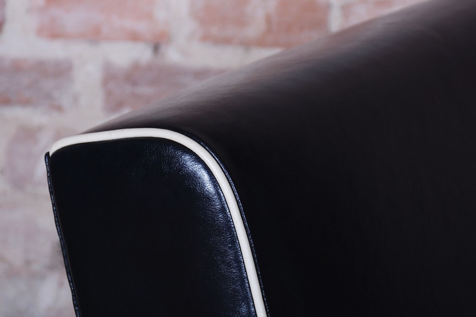 Pair Of Restored Bauhaus Armchairs, Mücke Melder, Leather, Chrome, Czech, 1930s photo for sale