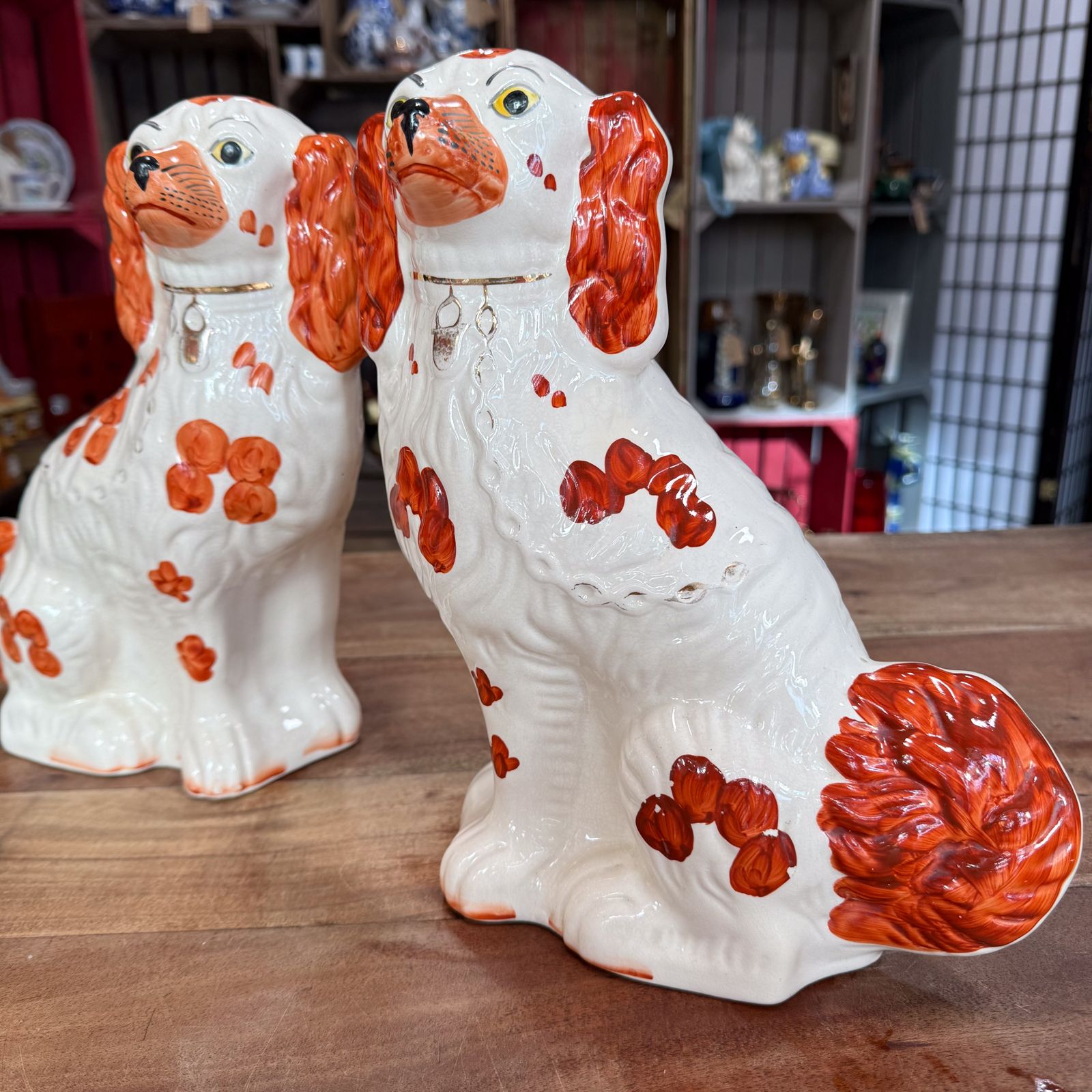 Pair Of Vintage 1960's Arthur Wood Wally Mantel Dogs photo vinterior
