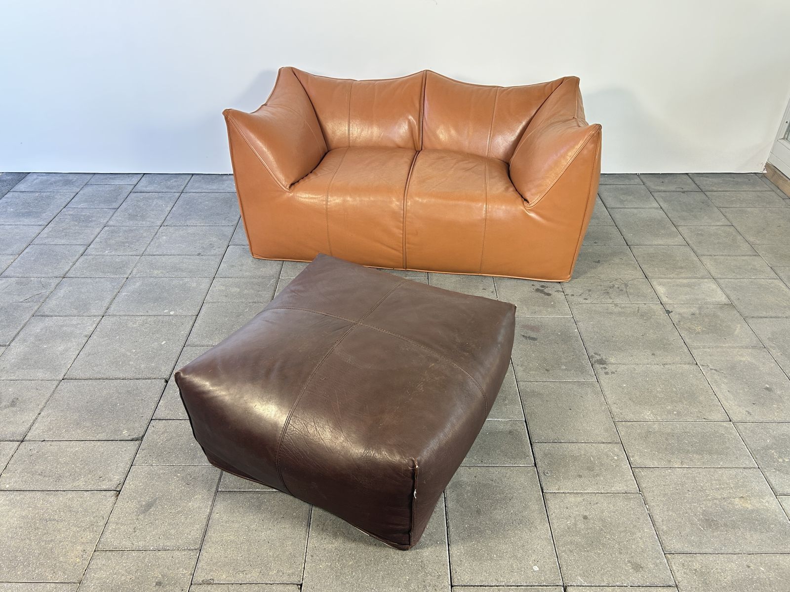Bambole Leather Poof Designed By Mario Bellini For B&B Italia 1980ies photo 1600.0