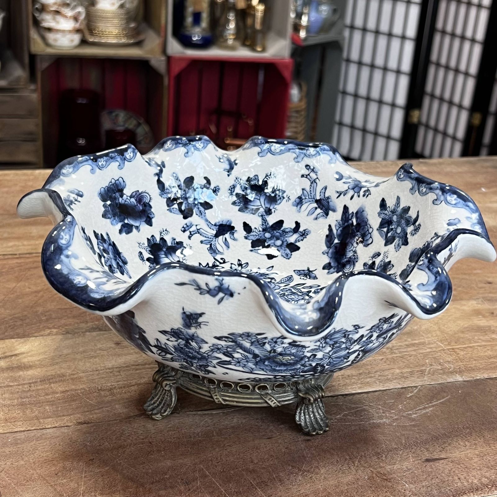 Antique 1920s Chinese Porcelain Fruit Bowl With Ruffle Lip & Crackle Glaze