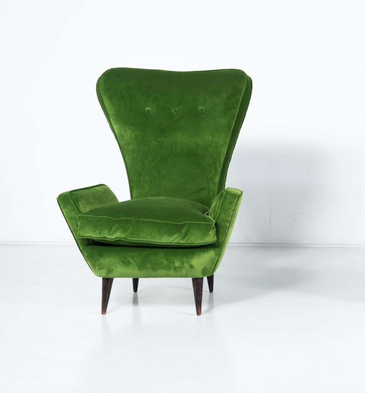 Modern Pair Of Armchairs By Emilia Sala And Giorgio Madini – New Upholstery photo vinterior