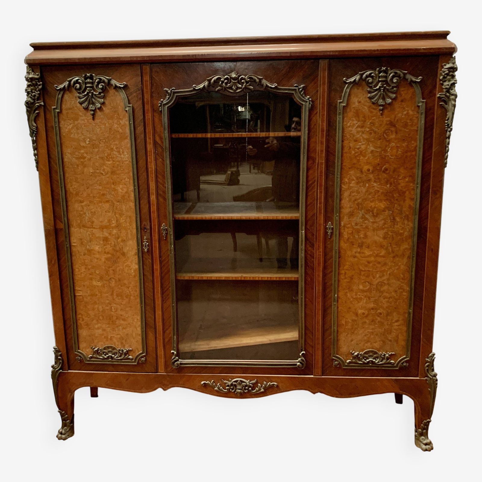 Louis XV Style Bookcase In Mahogany And Burr Walnut, 20th Century