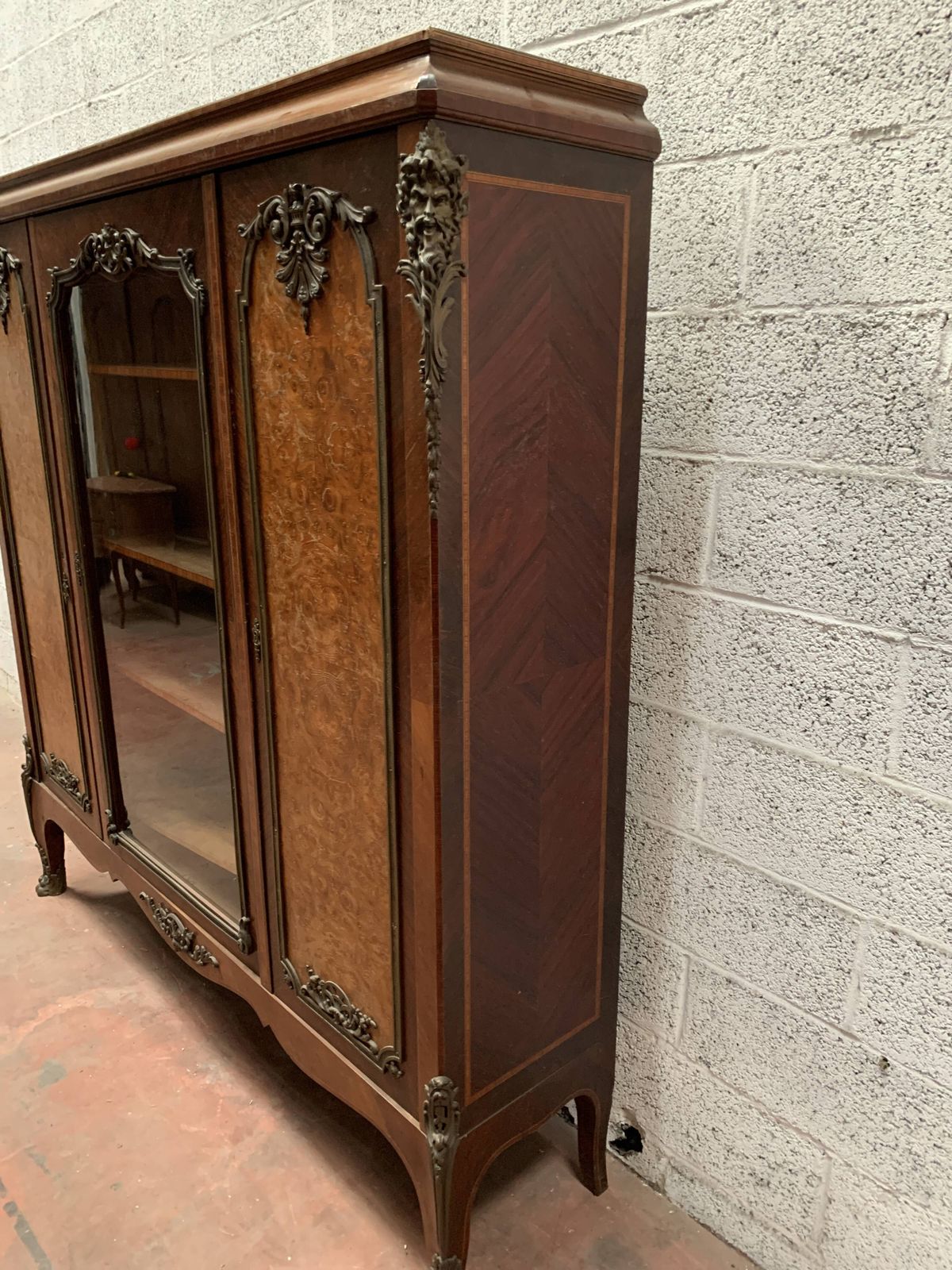 photo buy Louis XV Style Bookcase In Mahogany And Burr Walnut, 20th Century