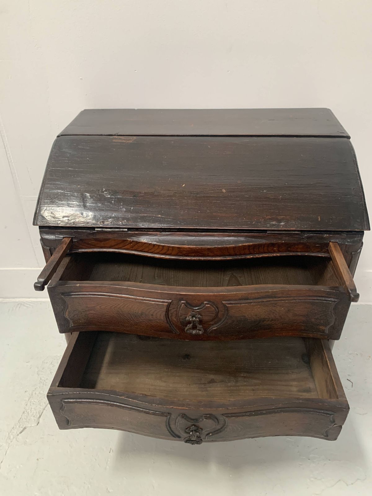 Master Piece Of Furniture In Carved Oak 18th Century Chest Of Drawers photo for sale