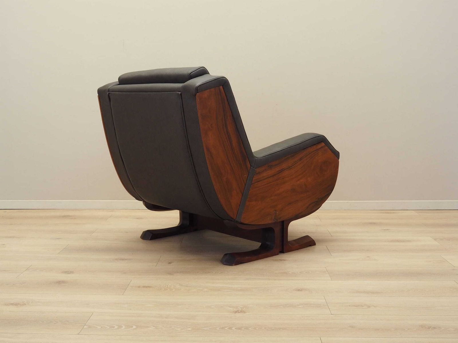 Leren Fauteuil, Italiaans Design, Ca. Jaren 1970, Productie: Italië photo buy