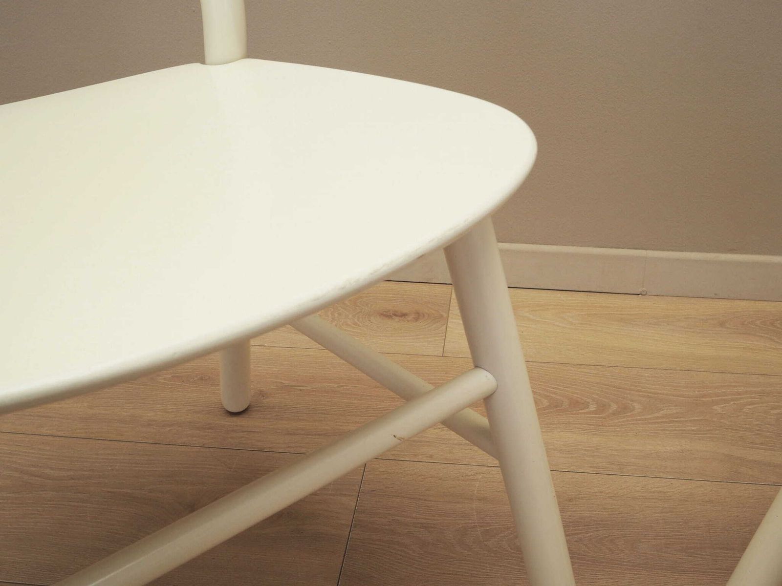 photo for sale Set Van Vier Beukenhouten Stoelen, Italiaans Design, Jaren 1970, Productie: Italië