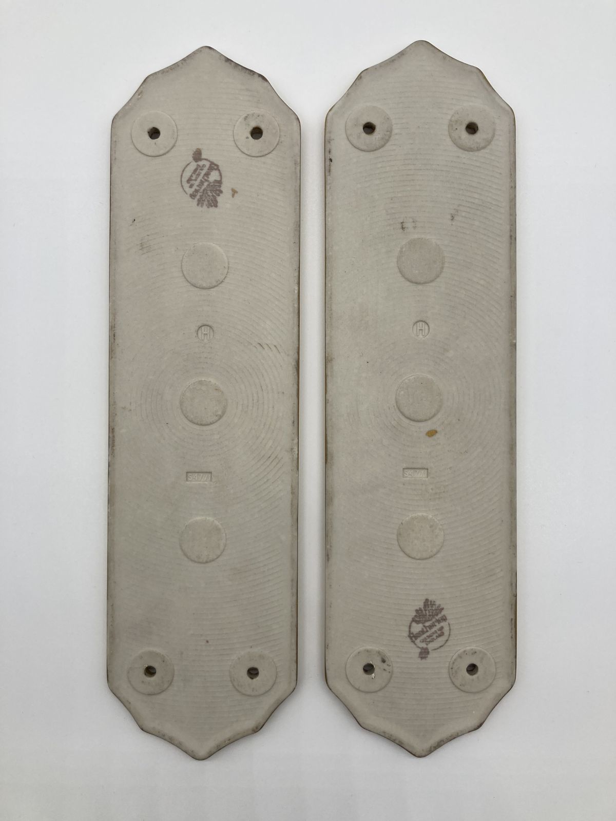 Pair Of Gilt Porcelain Finger Plates photo furniture