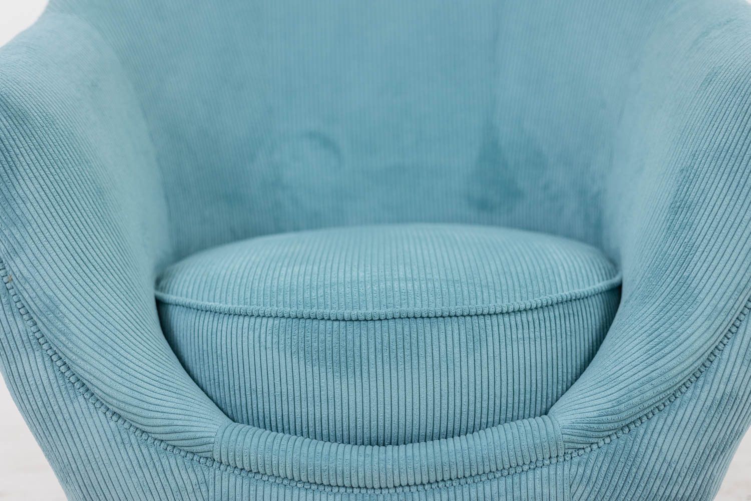 Pair Of Corduroy Armchairs. Contemporary Work. photo vinterior