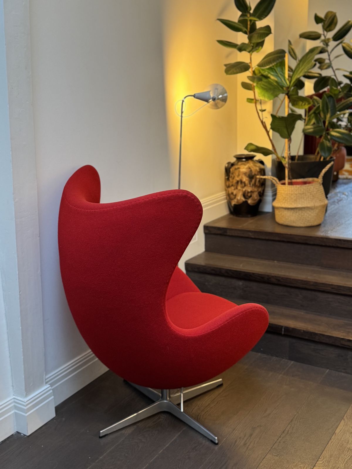 Arne Jacobsen For Fritz Hansen Mid Century Egg Chair photo Furniture