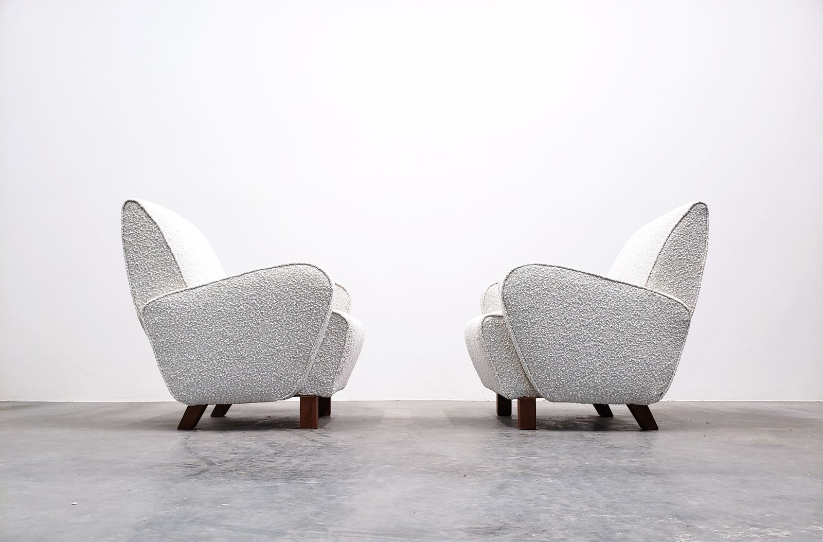 1930 Jindrich Halabala H   282 Armchair In Premium Ivory Boucle photo vintage