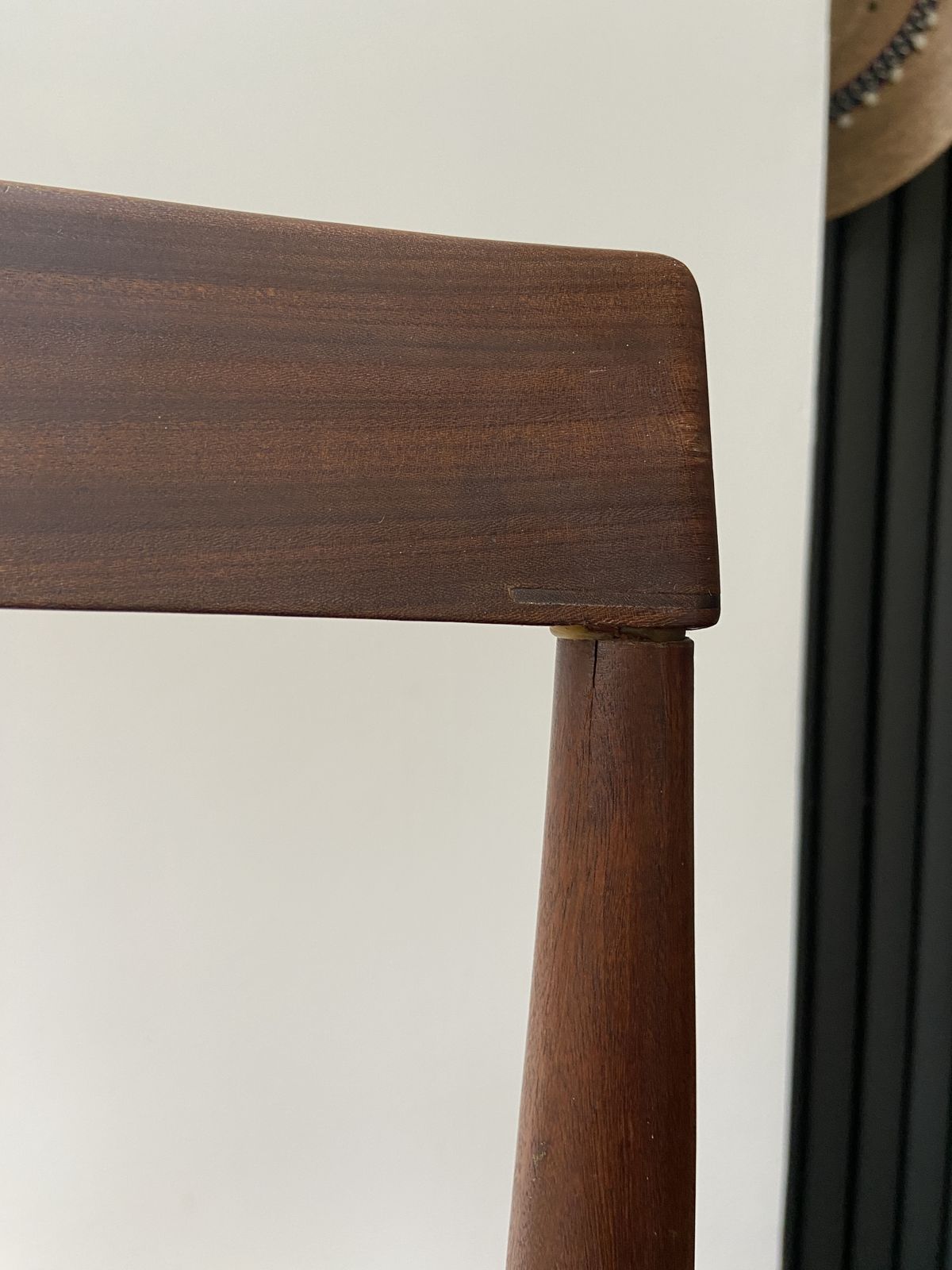 Set Of 4 Hans Olsen For Frem Rojle Tripod Chairs Mid Century Modern, Danish, Teak photo 700.0