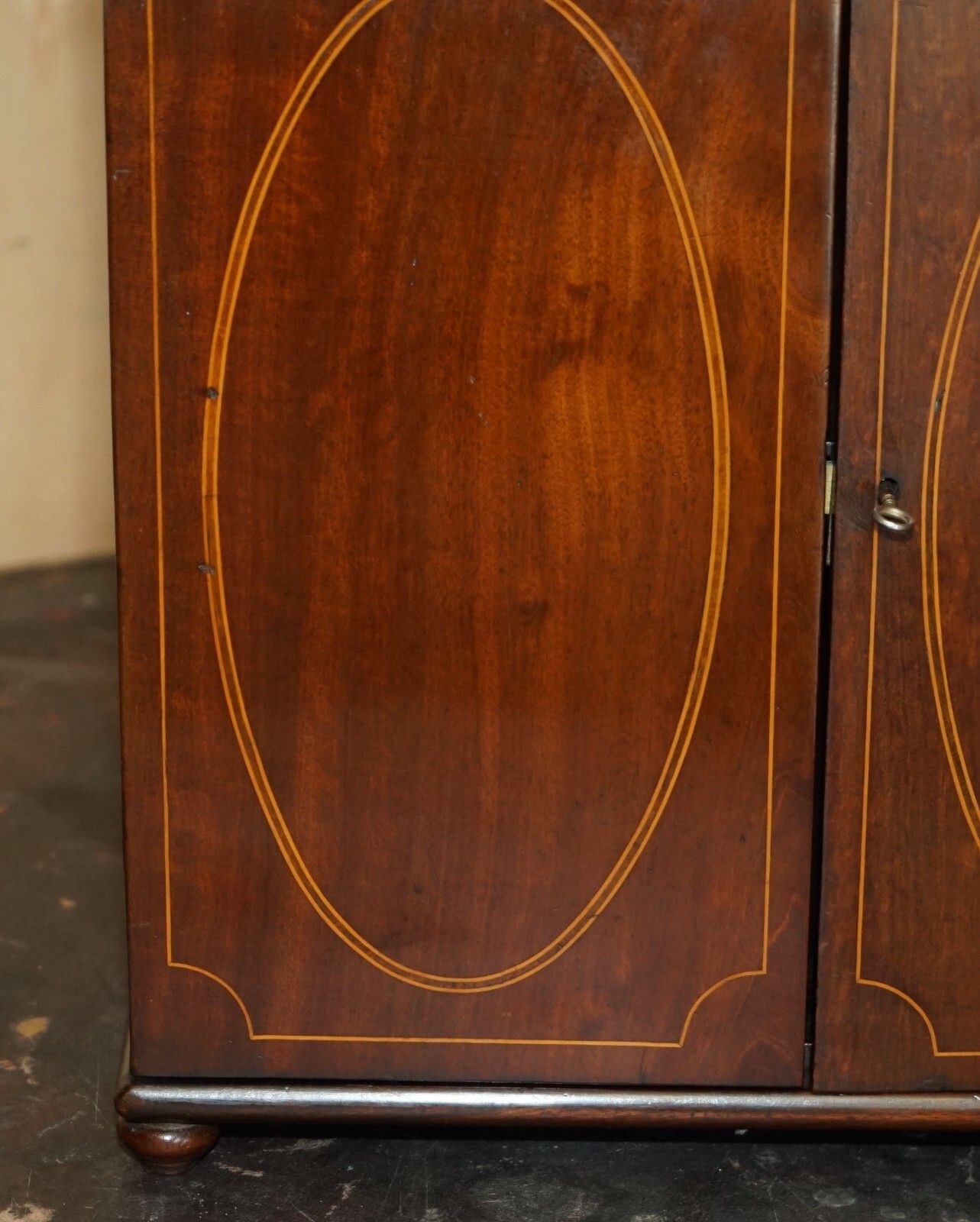 Fully Restored Fine & Antique Georgian Sheraton Collectors Cabinet Circa 1820 photo buy