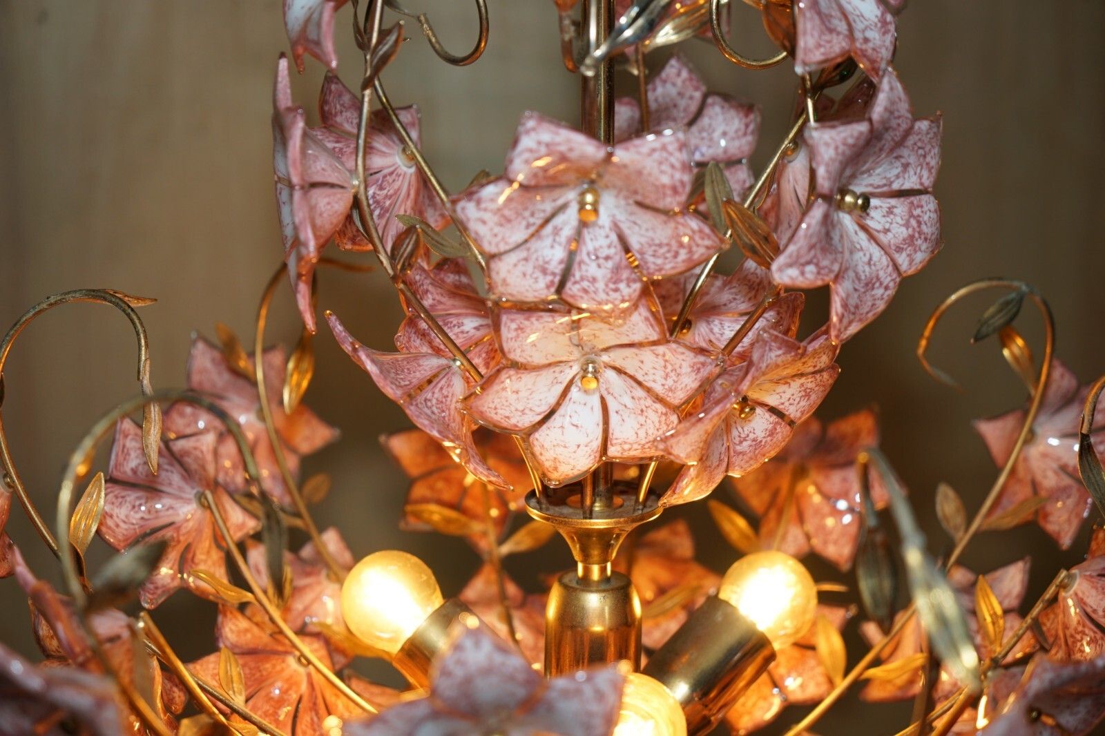 Stunning Large Italian Murano Rose Glass Mid Century Modern Floral Chandelier photo buy