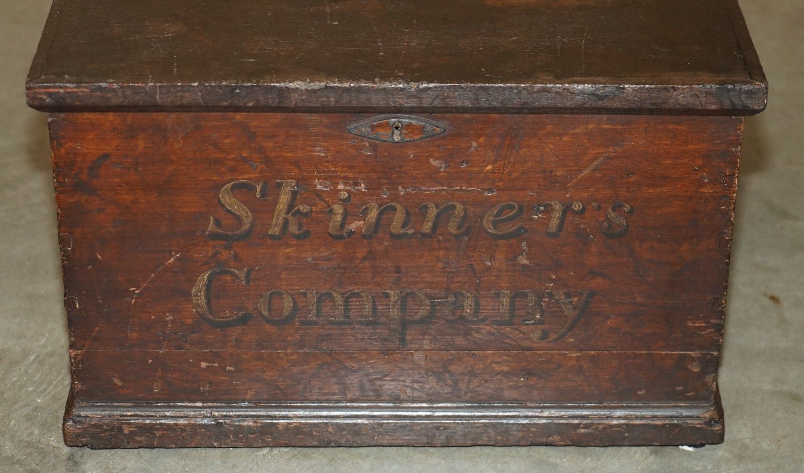 Antique Victorian Worshipful Company Of Skinners Campaign Chest Part Of A Suite photo Furniture