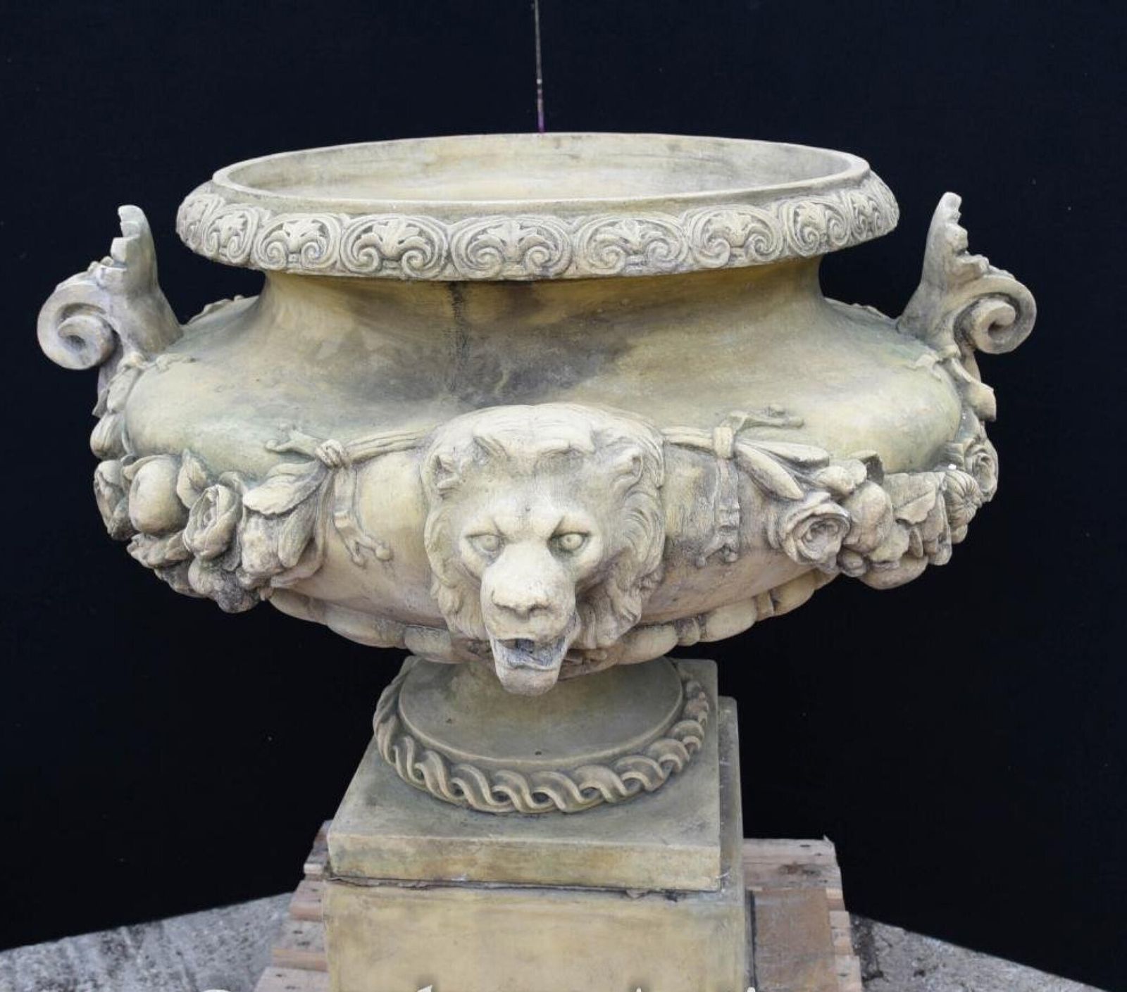 Garden Decor Large English Stone Garden Urn On Pedestal Plinth Classic Architectural photo