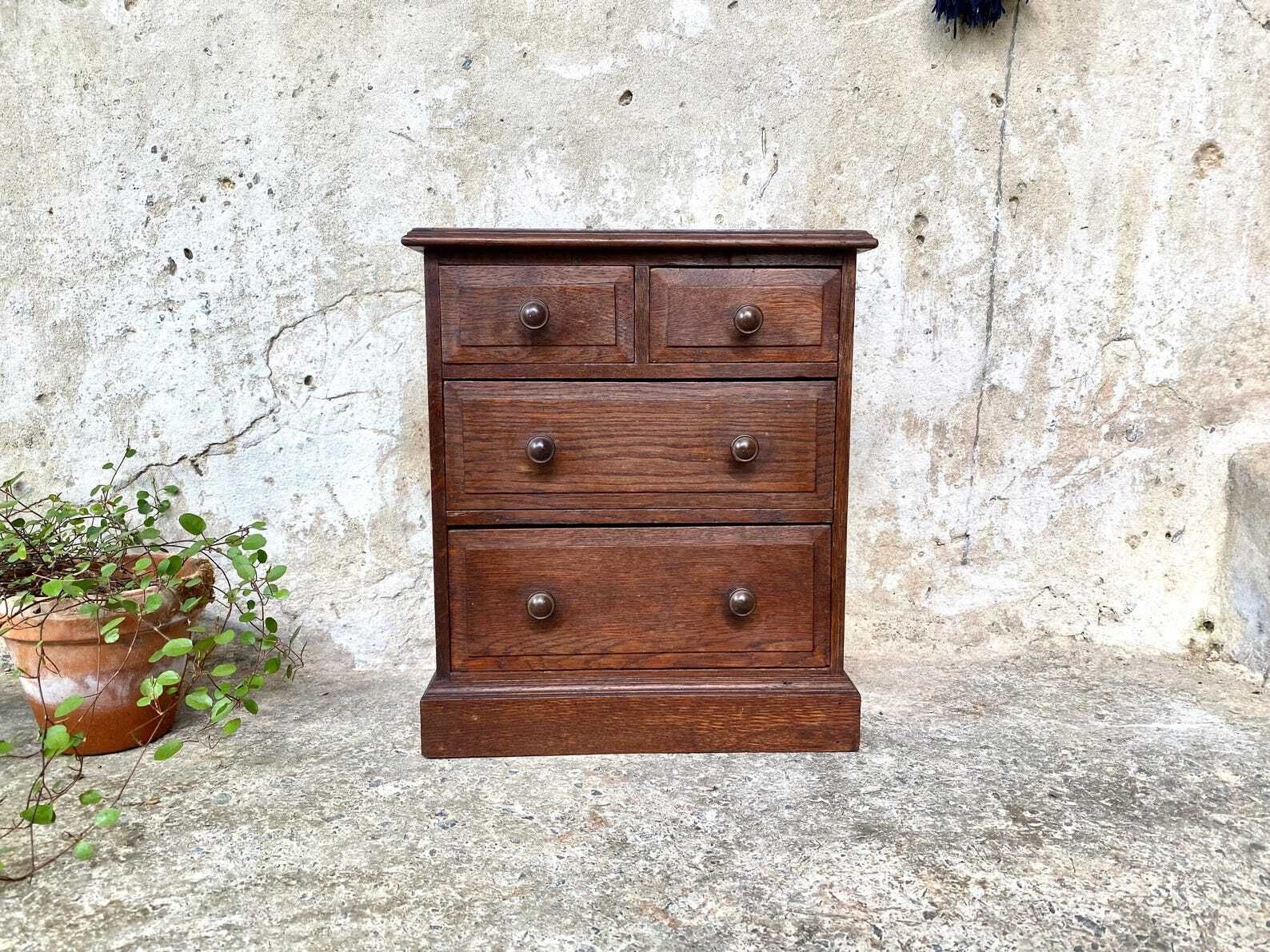 Antique Victorian Oak Miniature Chest Of Drawers   Apprentice   Desktop photo furniture