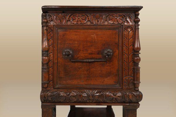 Italian Renaissance Cabinet In Walnut With Carvings, 16th Century photo vintage