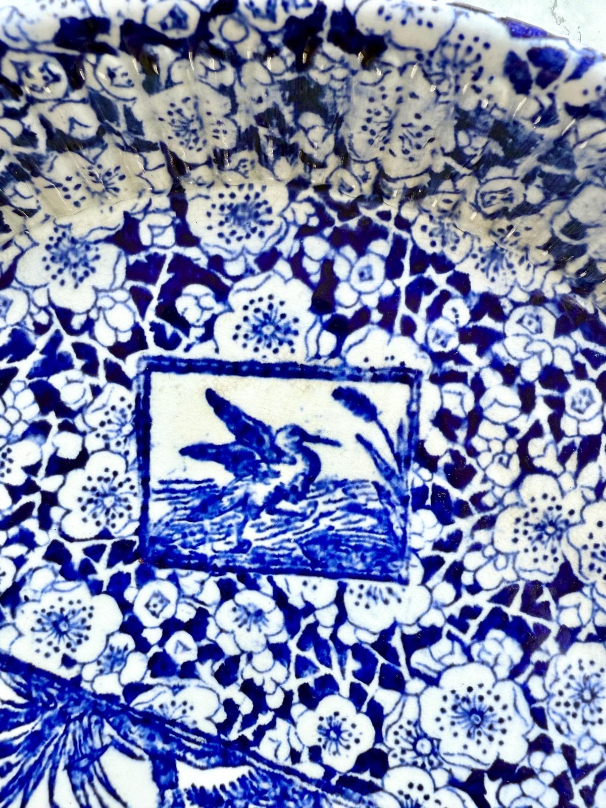 Antique Blue White Bread And Butter Dish Bird Aesthetic Movement Chintz Gilded Round Bread Dish Centrepiece Fruit Bowl Floral 1800 photo 150.0
