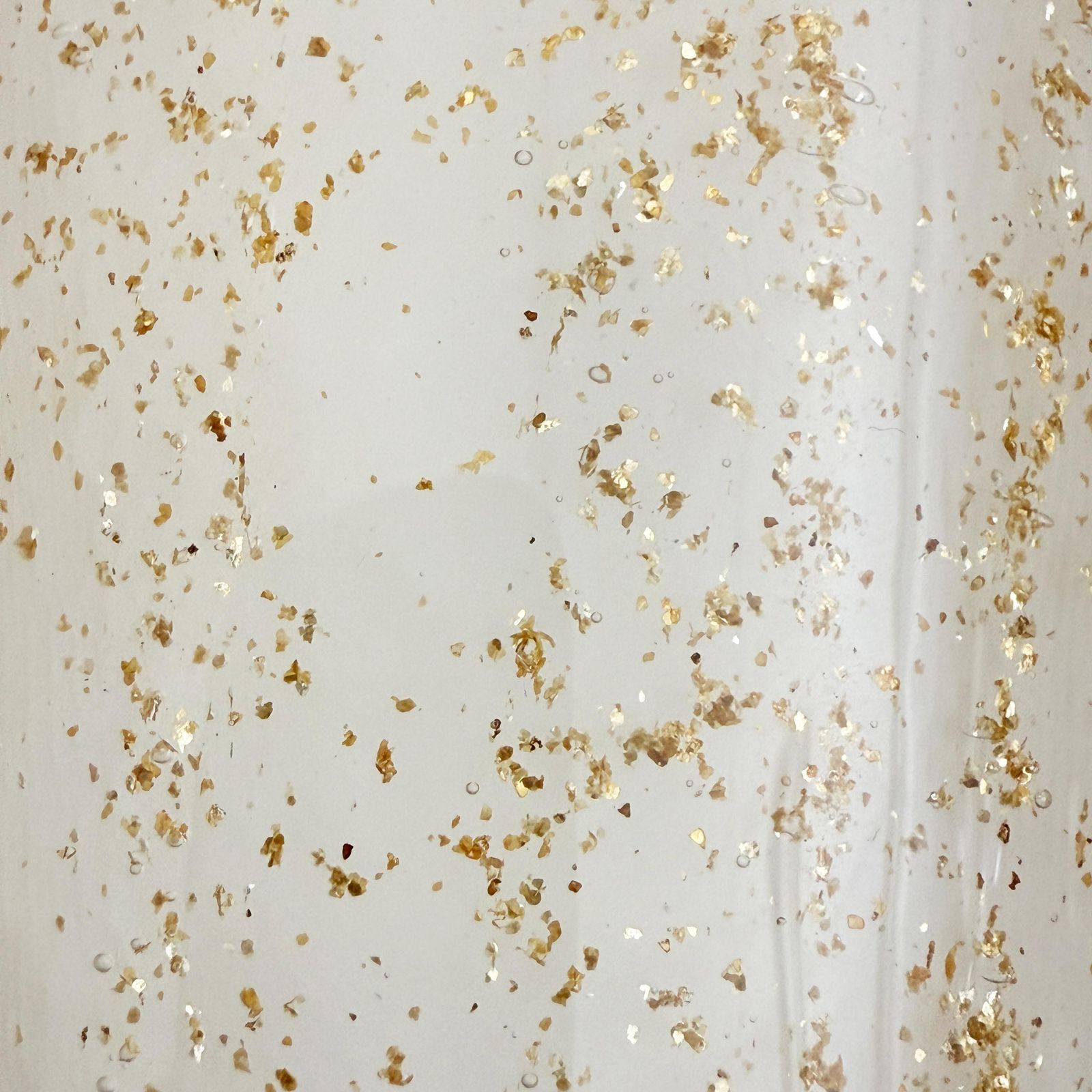 photo vinterior Pair Of 20th Century Modern Sconces In Frosted Murano Glass And Gold Leaf