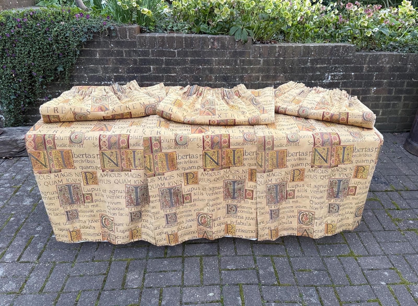 Superb Vintage Curtains (3 Pairs, 6 Drops) In Quality Latin Script Fabric, Lined And Pencil Pleats   178cm Drop, 125cm Width Per Drop