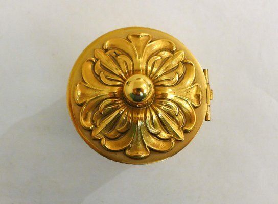 Small Toilet Pot In Green Glass & Gold Metal, Flower & Openwork Lace Decor, 1950s photo vinterior