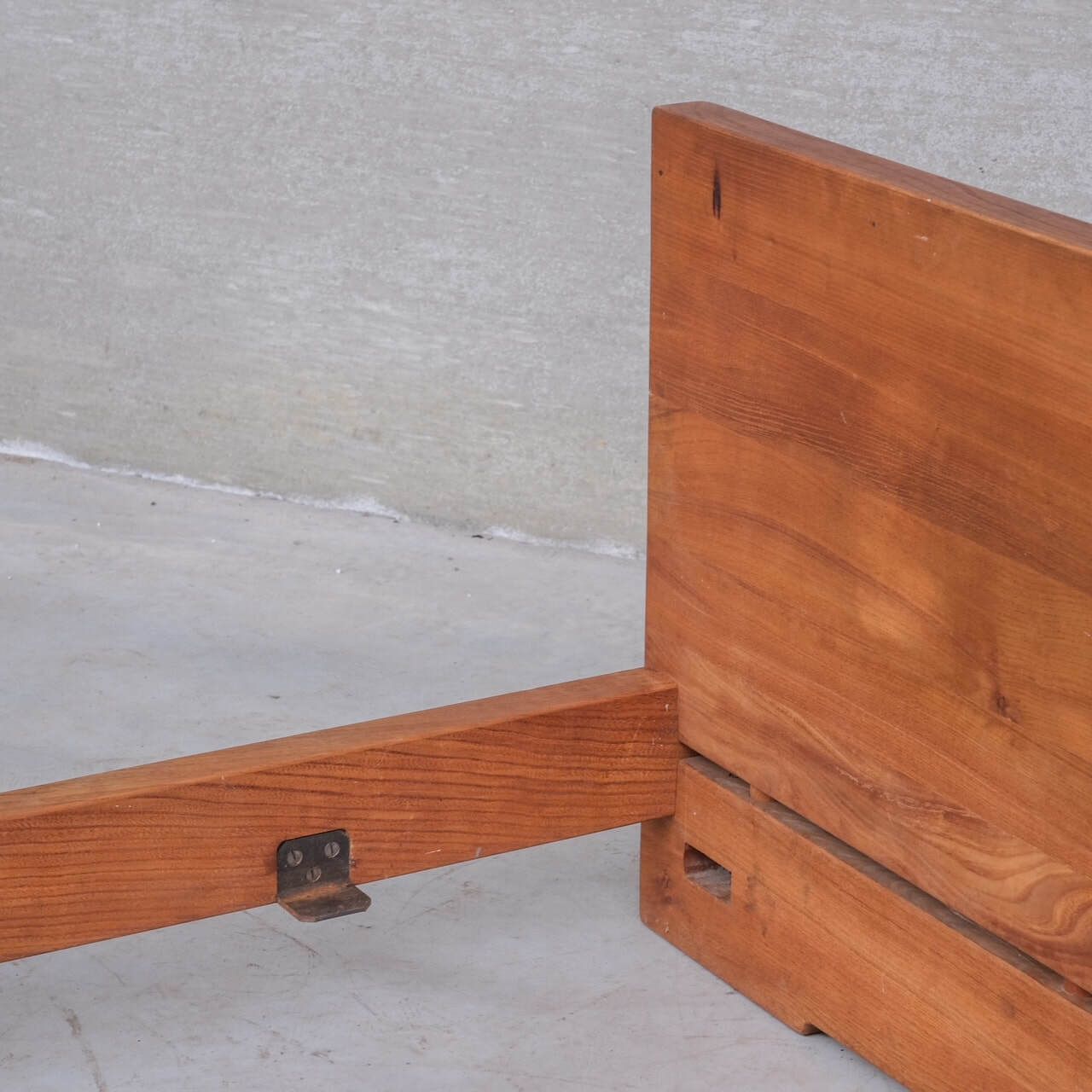 Pierre Chapo Mid Century L02a Elm Single Day Bed (1 Available) photo vinterior