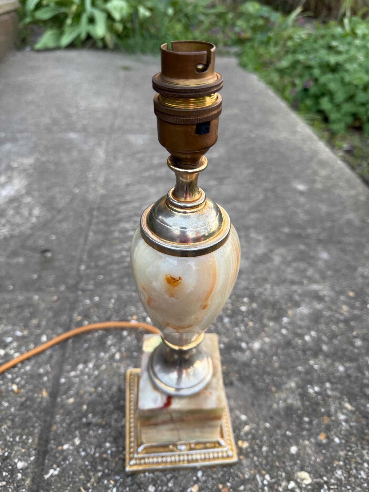 Rare Pakistan Onyx Retro Vintage Table Lamp   Two Tone Metal Finish, Made In Italy photo 90.0