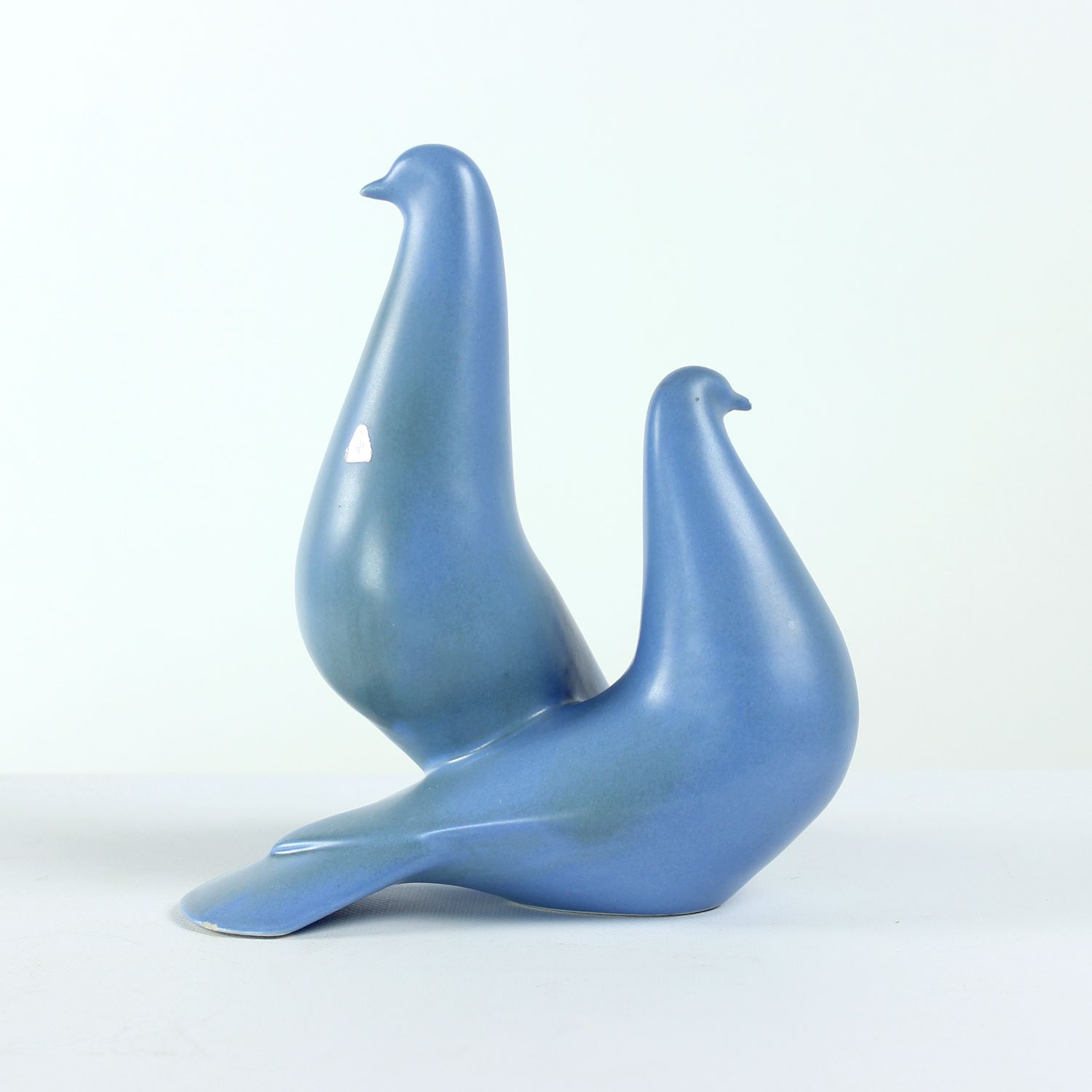 420.0 Ceramic Sculpture Of Two Blue Doves,  Keramia 1960s photo