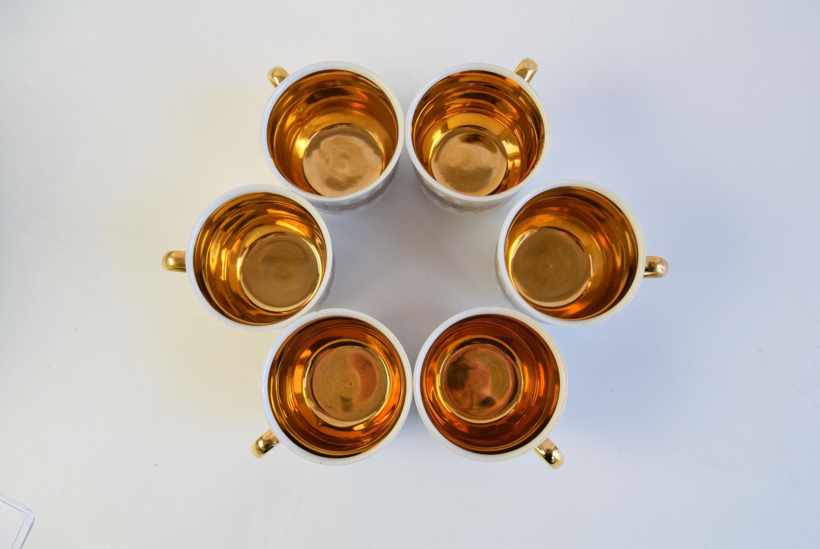 photo vinterior Set Of Six Cups And Saucers By Epiag 1950