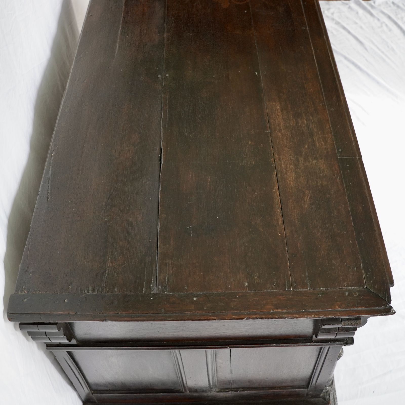 photo vinterior 17th Century & Later Oak Coffer/ Chest Of Drawers