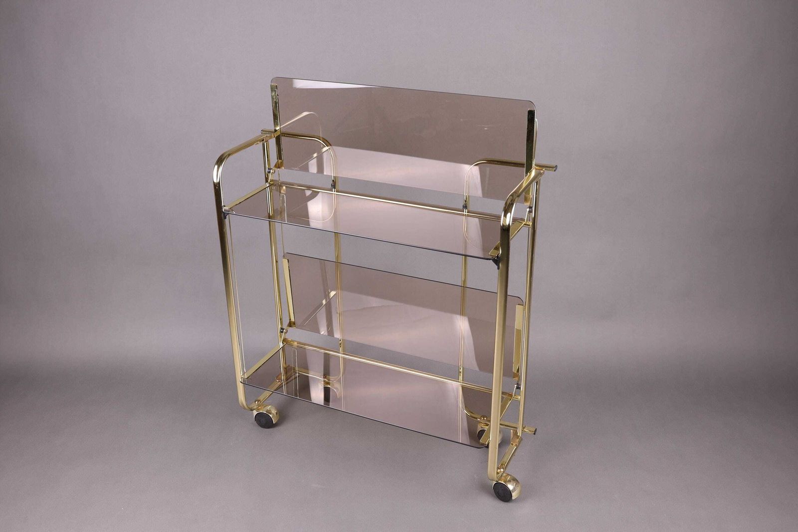 Vintage Opvouwbare Barkar | Gouden Trolley Met Rookglas | Mid Century Modern Serveerwagen Op Wielen, Jaren 1980